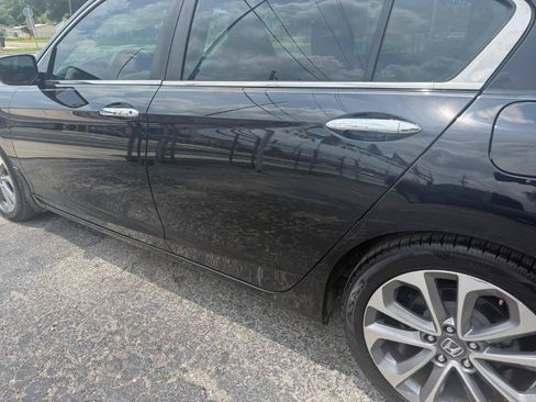 Used 2013 Honda Accord Sport image 5