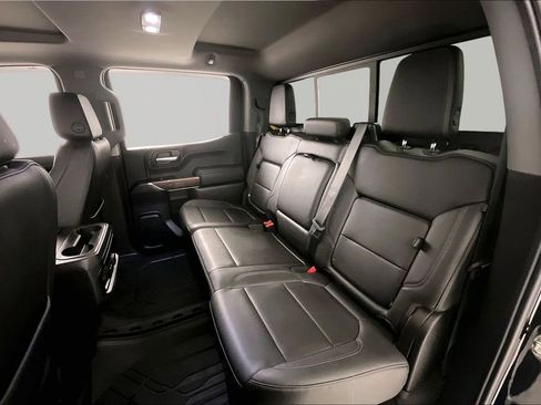 Used 2019 Chevrolet Silverado 1500 LT Trail Boss AWD/4WD image 20