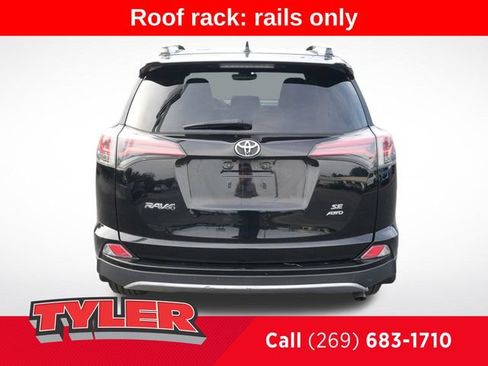 Used 2017 Toyota RAV4 SE w/ Power Extra Value Package AWD/4WD image 7