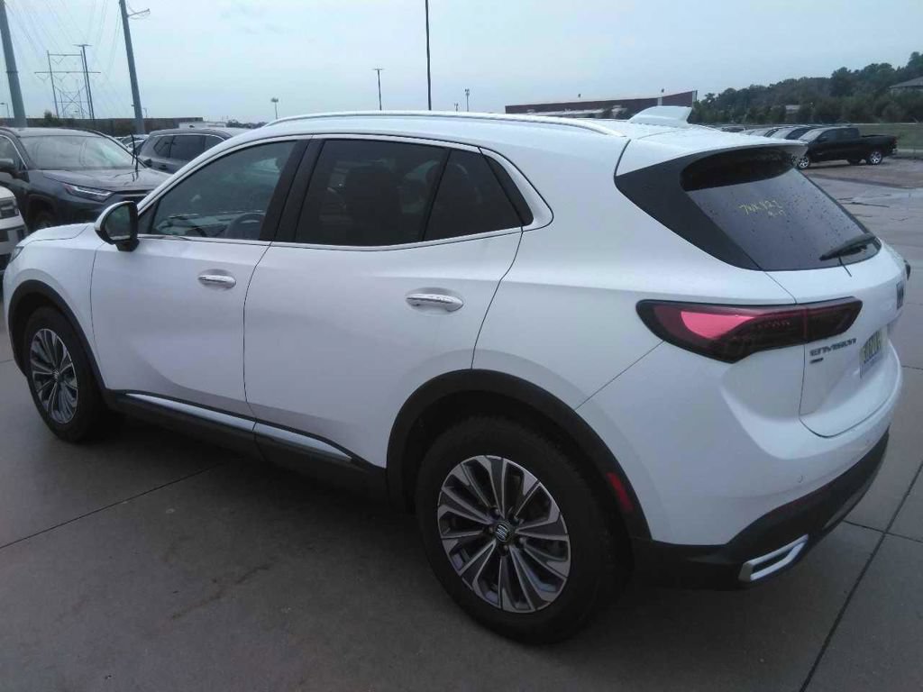 Used 2024 Buick Envision Preferred AWD/4WD image 8