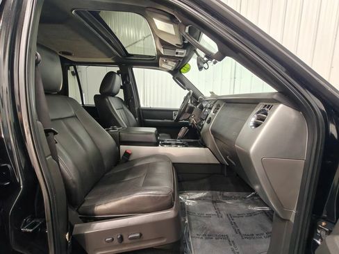 Used 2013 Ford Expedition Limited AWD/4WD image 25