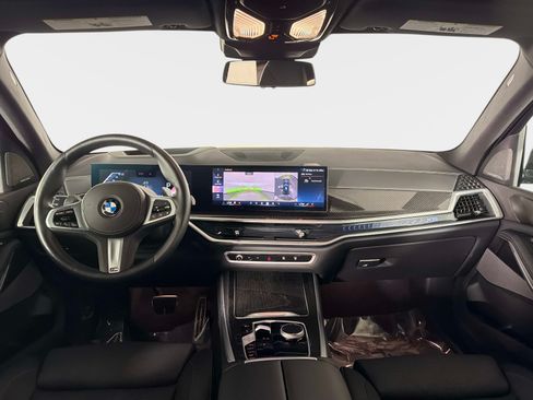 Used 2025 BMW X5 xDrive40i AWD/4WD image 38