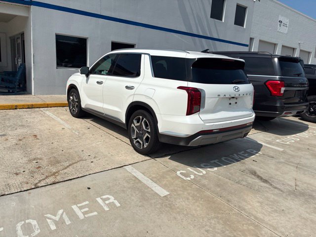 Used 2024 Hyundai Palisade Limited FWD image 19