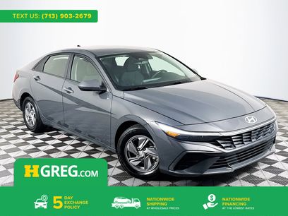 Used 2024 Hyundai Elantra SE