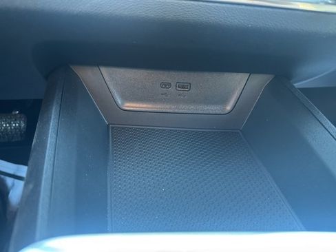 New 2026 Chevrolet Equinox LT image 31