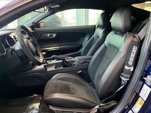 Used 2018 Ford Mustang Shelby GT350 w/ Convenience Package RWD image 18