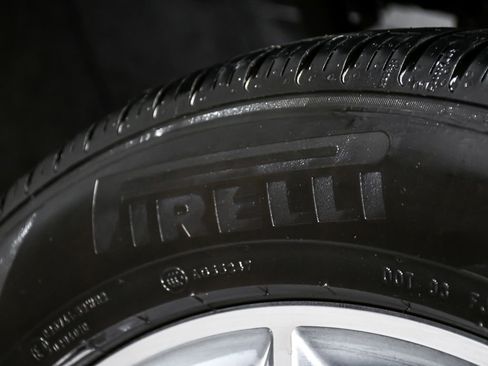 Used 2023 Mercedes-Benz G 550 image 92