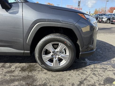Used 2025 Toyota RAV4 XLE image 11