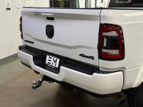 Used 2022 RAM 2500 Laramie w/ Night Edition image 8