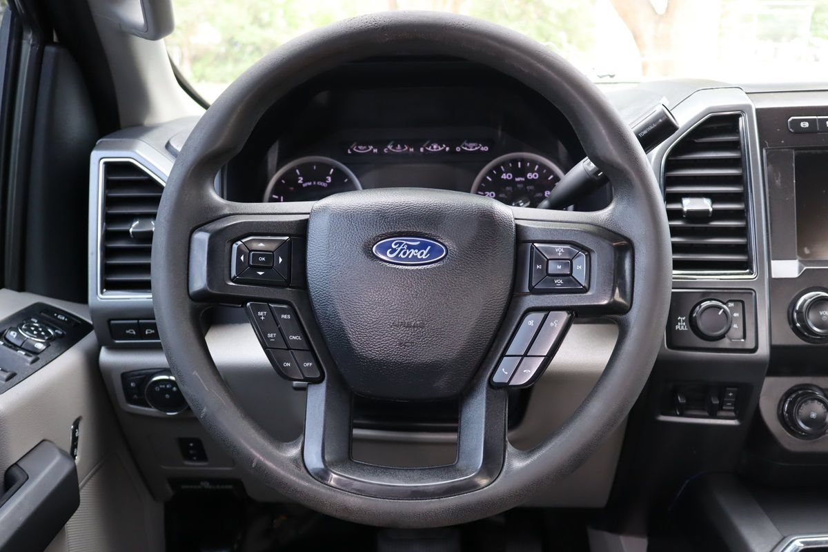 Used 2019 Ford F350 XLT w/ XLT Premium Package AWD/4WD image 18