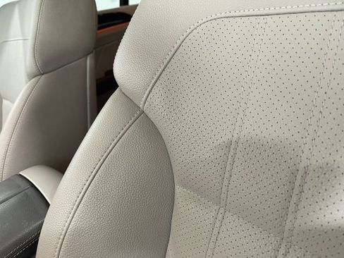 Used 2016 Mercedes-Benz GL 450 4MATIC image 19