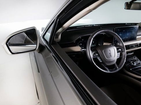 Used 2023 Lincoln Nautilus Reserve w/ Equipment Group 202A image 25