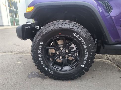 New 2026 Jeep Gladiator Sport image 10