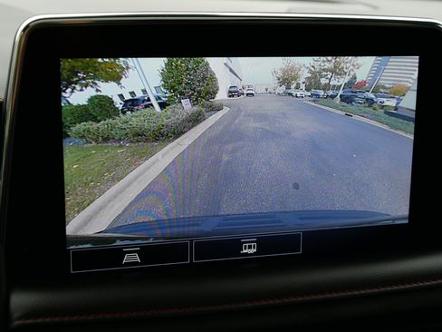 Used 2021 Chevrolet Tahoe RST image 27