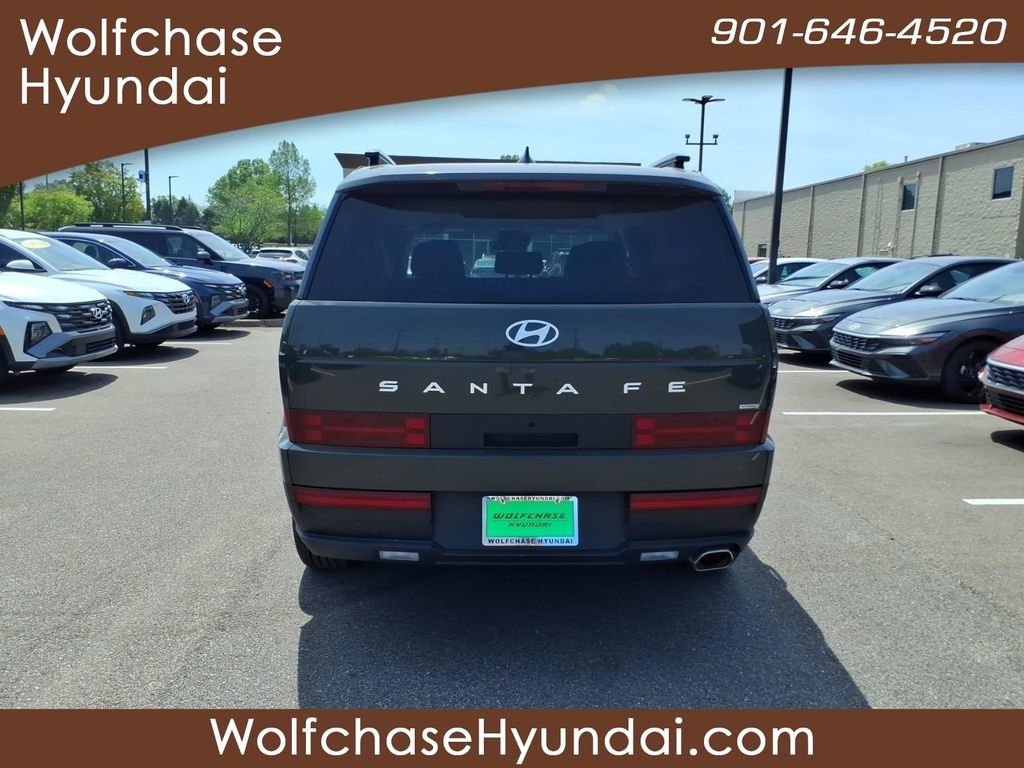 Used 2026 Hyundai Santa Fe SEL AWD/4WD image 4