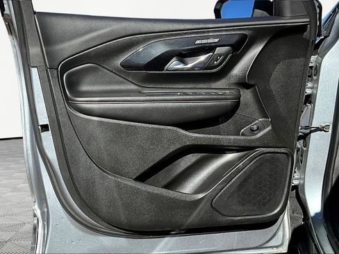 Used 2023 GMC Terrain AT4 image 18