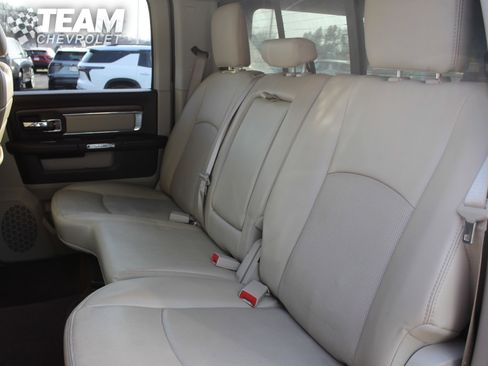 Used 2016 RAM 1500 Laramie image 23