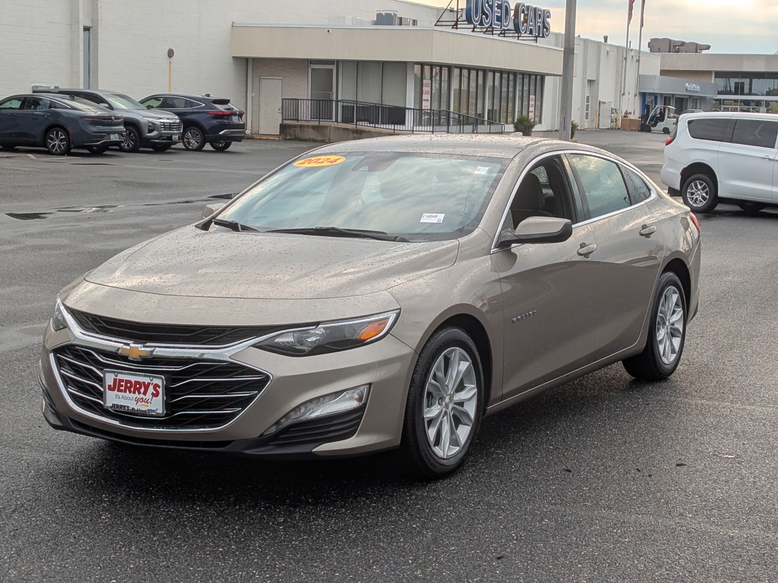 Certified 2024 Chevrolet Malibu LT FWD image 4