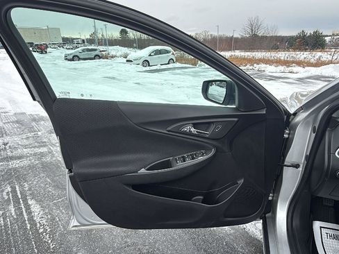 Used 2019 Chevrolet Malibu LS image 23