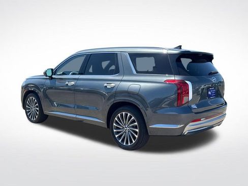 Used 2024 Hyundai Palisade Calligraphy AWD/4WD image 3