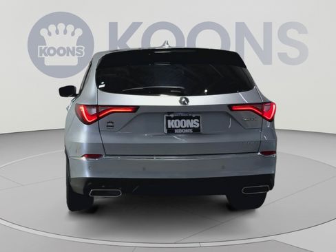 Used 2023 Acura MDX SH-AWD w/ Technology Package image 10