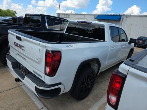Used 2024 GMC Sierra 1500 Elevation AWD/4WD image 6