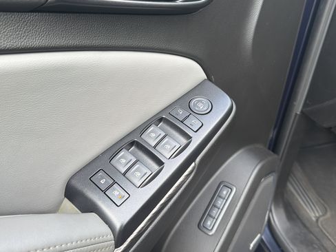 Used 2019 Chevrolet Tahoe LT RWD image 23