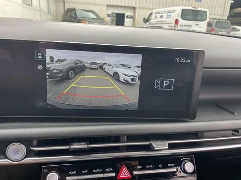 Used 2025 Hyundai Tucson SEL AWD/4WD image 24