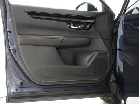 Certified 2025 Honda CR-V Sport Touring image 17