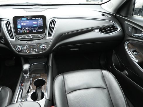 Used 2024 Chevrolet Malibu LT FWD image 23