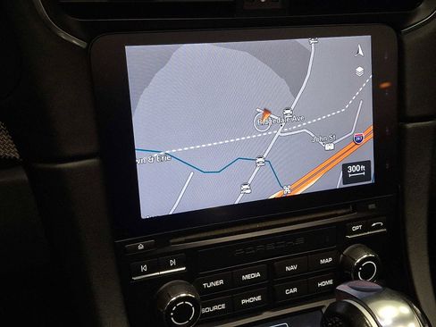 Used 2017 Porsche 911 Turbo image 17