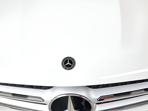 Used 2022 Mercedes-Benz GLC 300 4MATIC image 14