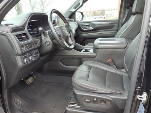 Used 2023 Chevrolet Suburban High Country AWD/4WD image 23