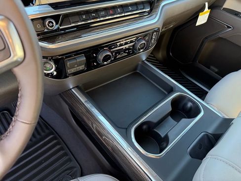 New 2026 Chevrolet Silverado 2500 LT w/ Z71 Chrome Sport Edition image 15