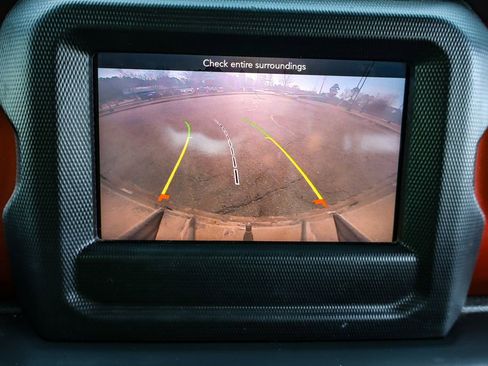 Used 2021 Jeep Wrangler Unlimited Rubicon w/ Cold Weather Group image 32