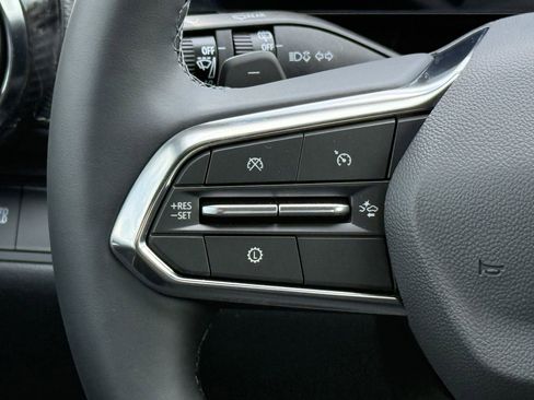 New 2026 Chevrolet Equinox LT image 12