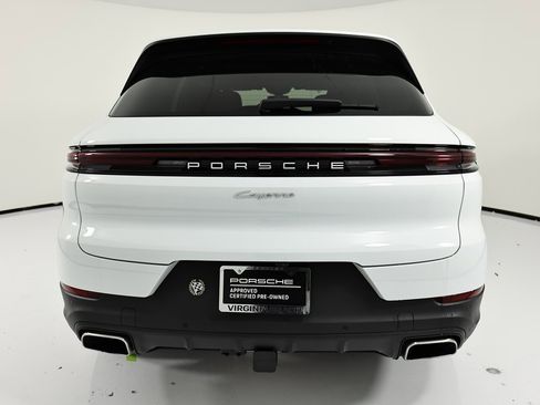 Certified 2025 Porsche Cayenne w/ Premium Package Plus image 6