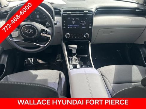 Used 2022 Hyundai Tucson SEL FWD image 18