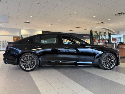 New 2026 Cadillac CT5 V Blackwing image 3