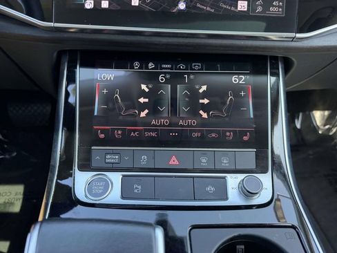 Used 2023 Audi Q8 Premium Plus w/ Premium Plus Package AWD/4WD image 19