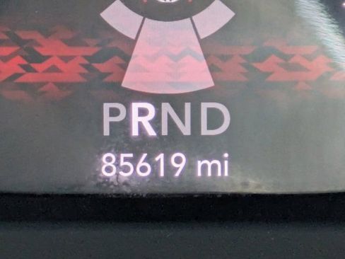 Used 2020 Jeep Wrangler Unlimited Sahara image 23