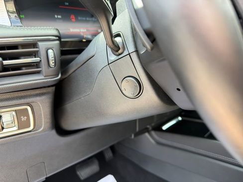 Used 2025 Lincoln Corsair Grand Touring w/ Equipment Group 302A AWD/4WD image 50