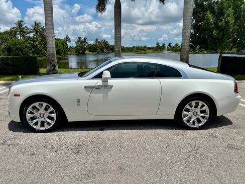 Used 2020 Rolls-Royce Wraith RWD image 10