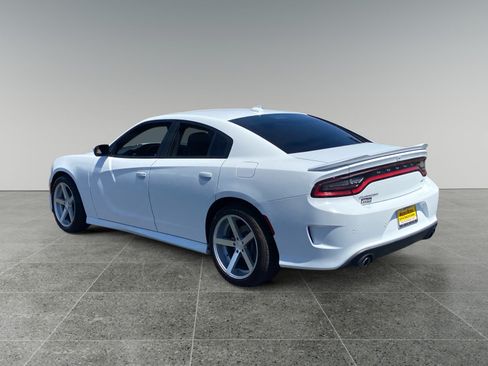 Used 2022 Dodge Charger GT RWD image 3