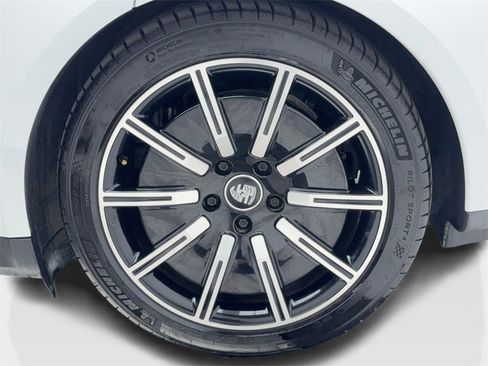 Used 2023 Porsche Taycan w/ Premium Package image 57