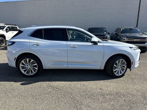 Used 2026 Buick Envision Avenir AWD/4WD image 3