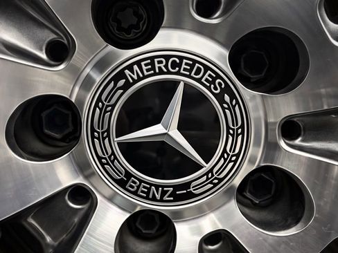 Used 2019 Mercedes-Benz E 450 4MATIC Coupe image 2