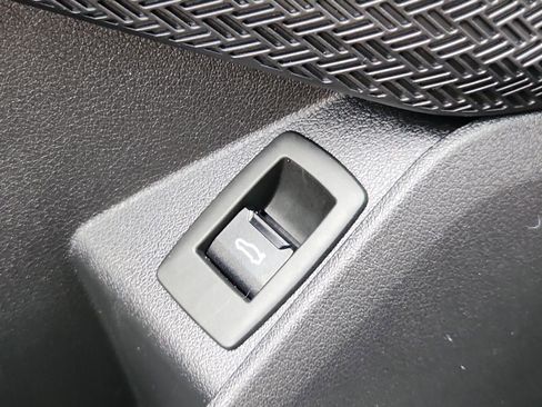 Used 2023 BMW X1 xDrive28i w/ Premium Package image 28