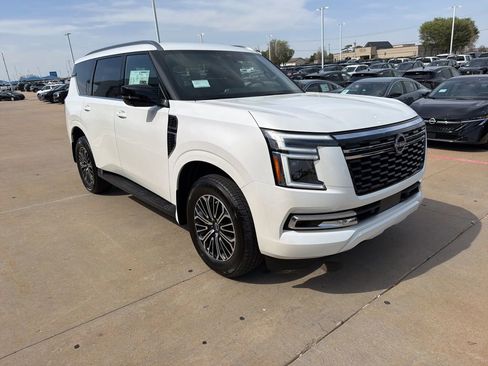 New 2026 Nissan Armada SL w/ Captain's Chari Seat Package RWD image 7