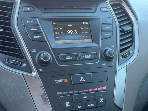 Used 2015 Hyundai Santa Fe Sport w/ Option Group 02 image 22